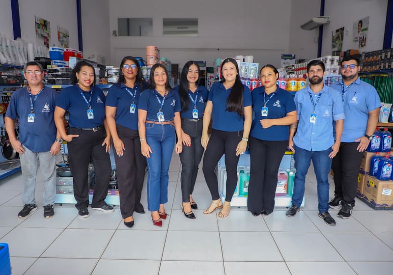 Equipe Evo Clean na loja em São José de Ribamar, MA